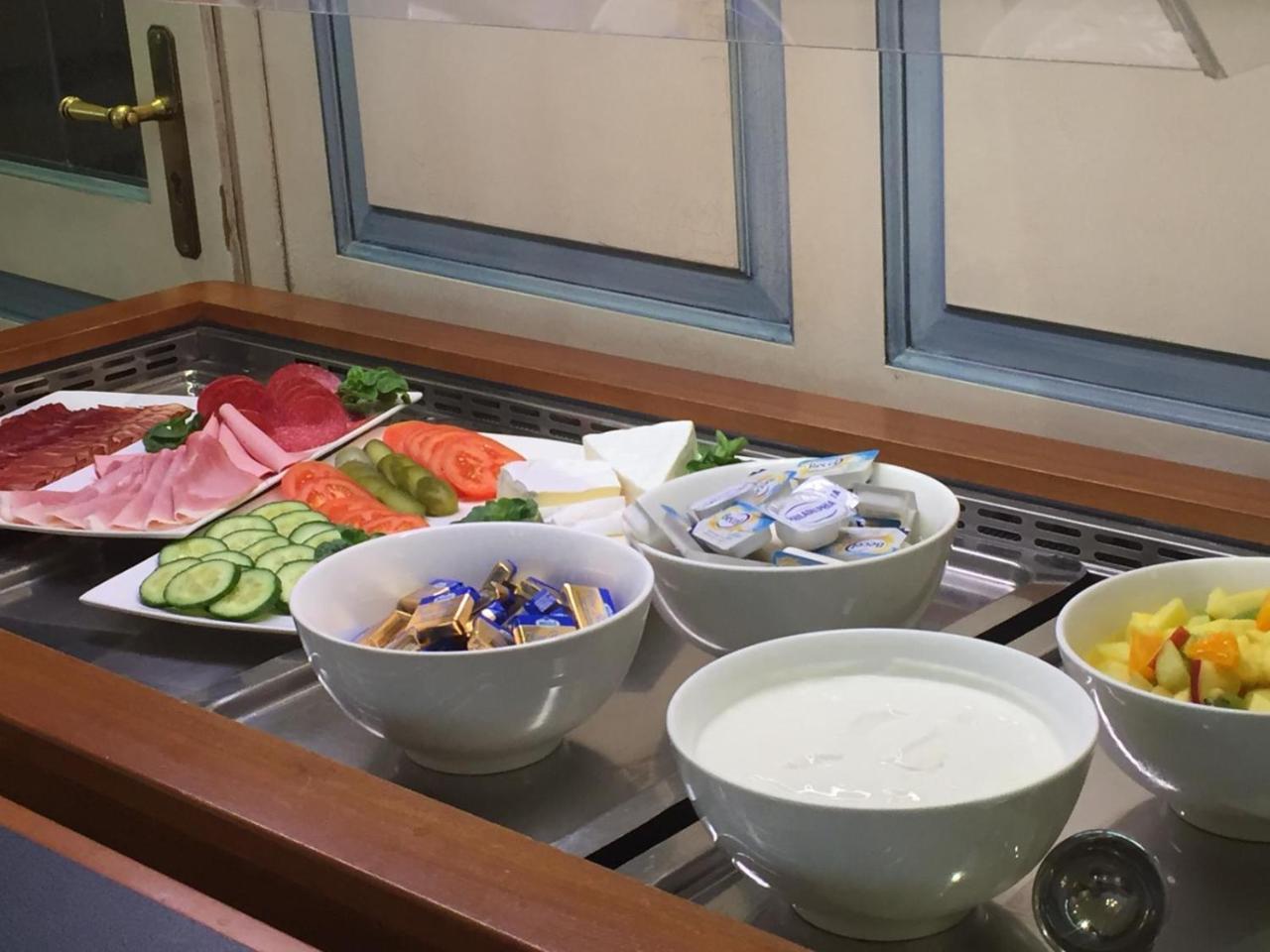 Landgasthof Hotel Rebstock ชตูลิงเกน ภายนอก รูปภาพ